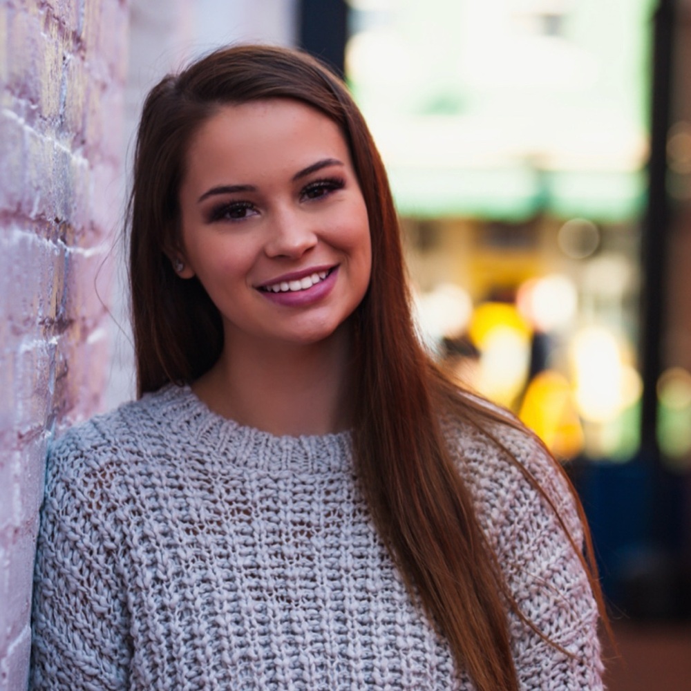 Meet your Posher, Belle
